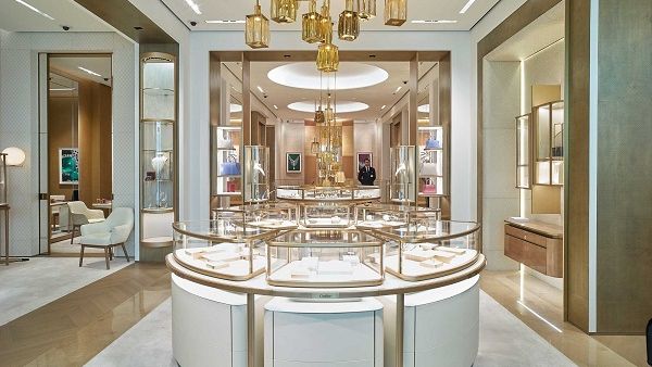 
Luxury showcase