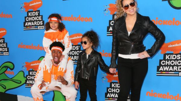 Mariah Carey, Nick Cannon, daughter Monroe and son Moroccan attend the Nickelodeon Kids' Choice Awards on Saturday. (Source: Jean-Baptiste Lacroix / AFP)