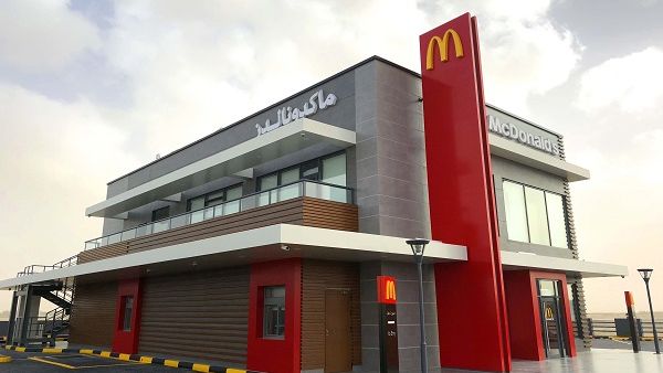 The opening of the new McDonald’s restaurants boosts the total number of McDonald’s outlets in the UAE to 164.