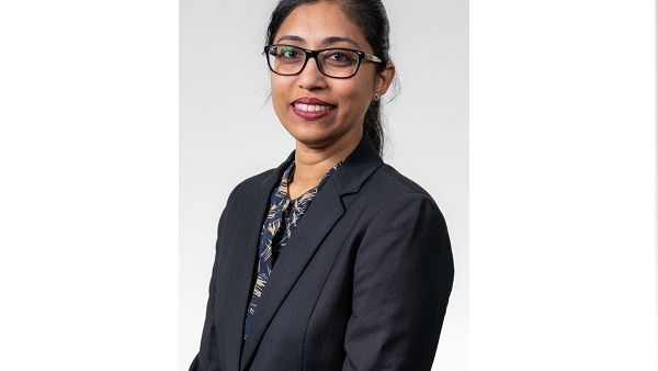 ميلاني فرنانديز, مدير محفظة أول