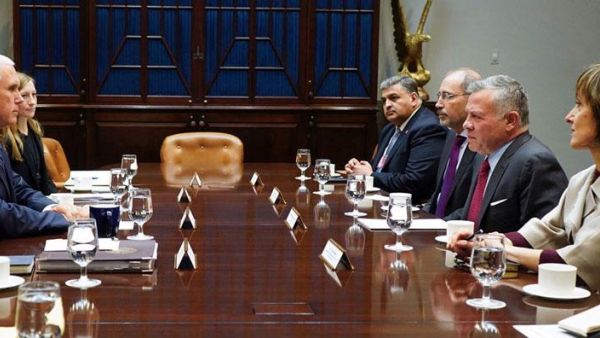 King Abdullah meets with US Vice President Mike Pence in Washington on Monday (Photo courtesy of Royal Court)