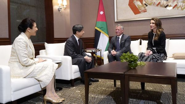 Their Majesties King Abdullah II and Queen Rania Al Abdullah meet with Crown Prince Naruhito and Crown Princess Masako of Japan. (Twitter/ @RHCJO)