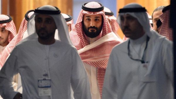 Saudi Crown Prince Mohammed bin Salman, centre. (AFP/ File Photo)