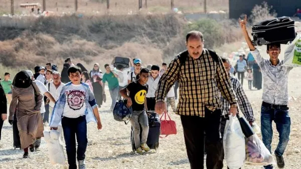 At least 4,000 Syrians return terror-free hometown in 2 weeks. (AFP)