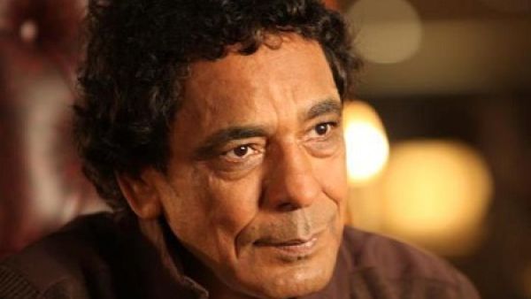 محمد منير ممنوع من غناء 43 أغنية!!