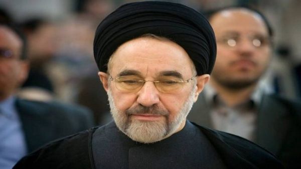 خاتمي طالب برفع الإقامة الجبرية عن كروبي وموسوي والإفراج عن جميع المعتقلين السياسيين  