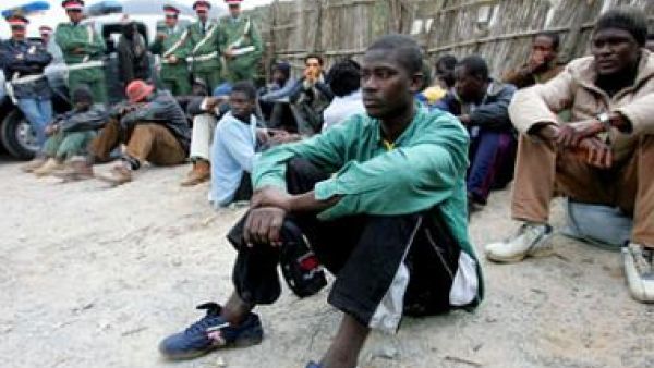  اكثر من 700 مهاجر، حاولوا عبثا الوصول الى سبتة في اقل من 38 ساعة