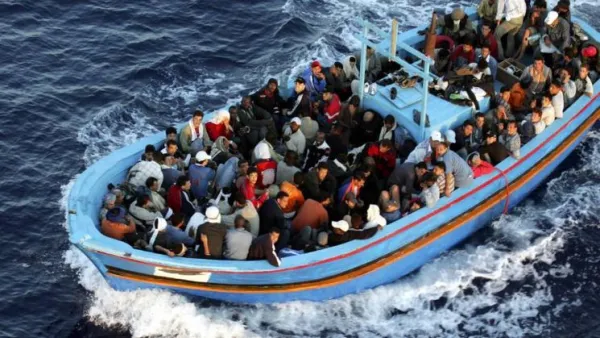 نحو 34 مهاجرا لقوا حتفهم في تحطم سفينة في غرب البحر المتوسط 