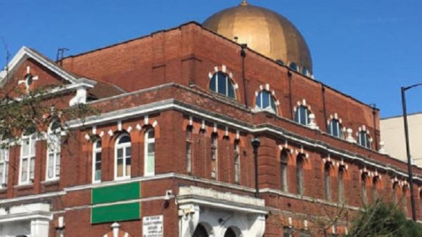 The Shacklewell Lane Mosque in Dalston, east London, has decided to accept bitcoin and other cryptocurrencies. (AFP)