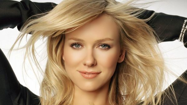 ناعومي واتس