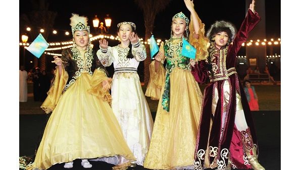 خلال المهرجان الدولي كالينكا.