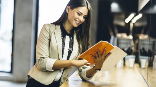 توقعات الأبراج اليوم الجمعة 3 فبراير/ شباط 2017