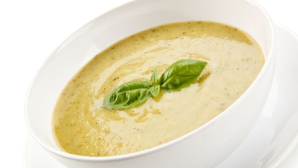 شوربة الدجاج بالكريمة