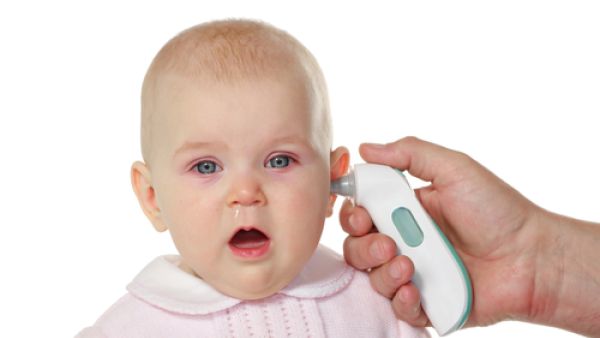 يعتبر ألم الأذن عَرَضاً شائعاً يصاحب الإصابة بالعديد من الحالات المرضية يعتبر ألم الأذن عَرَضاً شائعاً يصاحب الإصابة بالعديد من الحالات المرضية