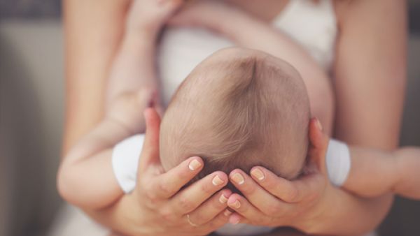 اليافوخ من الأمور الطبيعية جدّاً التي تكون موجودة عند جميع الأطفال