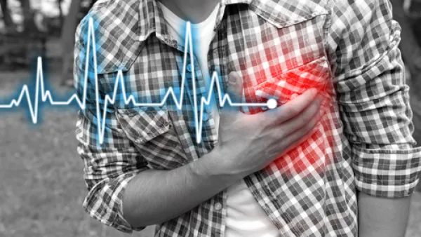أعراض حدوث خفقان للقلب صعوبة التنفس بعد تناول الطعام