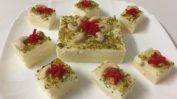 ليالي لبنان بماء الورد