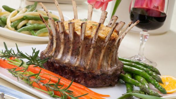 ضلع الخروف المحشي لمائدة العيد