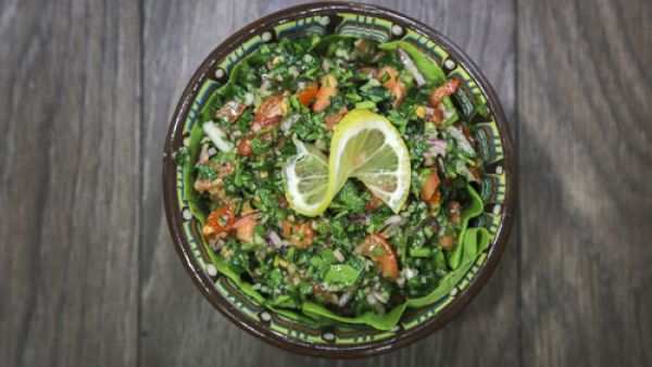 تبولة السبانخ