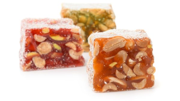 راحة الحلقوم نوع من الحلوى مكونة بالأساس من الهلام والنشا والسكر

