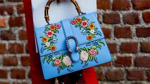 حقائب ماركات 2017 لأناقتك في عيد الفطر