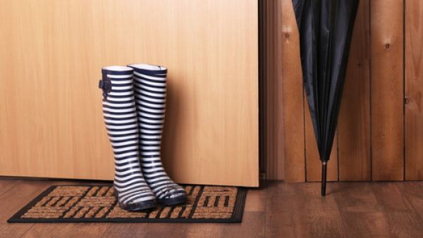 يجب التخزين يكون ف مكان بارد وجاف قدر المستطاع