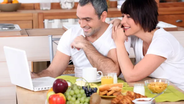 الفواكه لا يقتصر دورها على الفيتامينات والمعادن بل تعتبر فياجرا طبيعية

