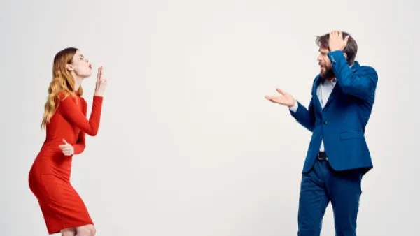 من أكثر الألوان إثارة للرجل، اللون الأحمر

