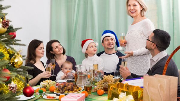 إتيكيت تبادل الهدايا 