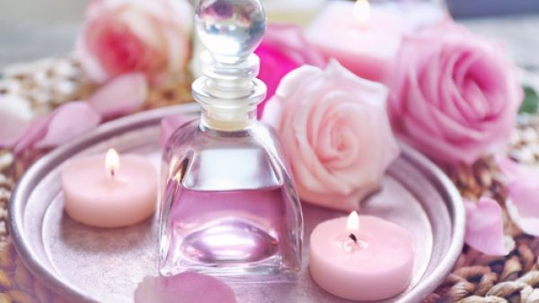 احذري من إضاءة الشموع أكثر من 3 ساعات

