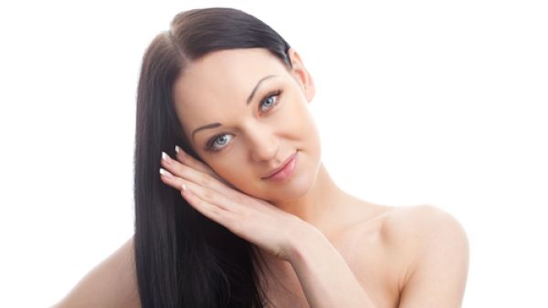 كوني ذكية باستعمال الشامبو الجاف
