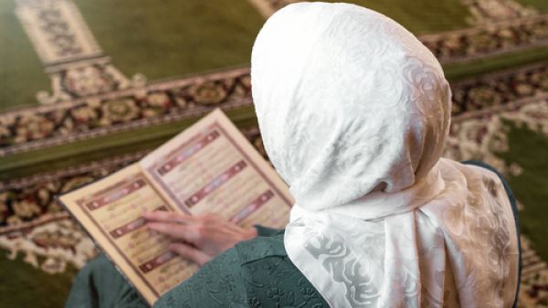 في رمضان تكمن فرصة تغيير العادات السيئة استبدالها بأخرى جيّدة في رمضان تكمن فرصة تغيير العادات السيئة استبدالها بأخرى جيّدة