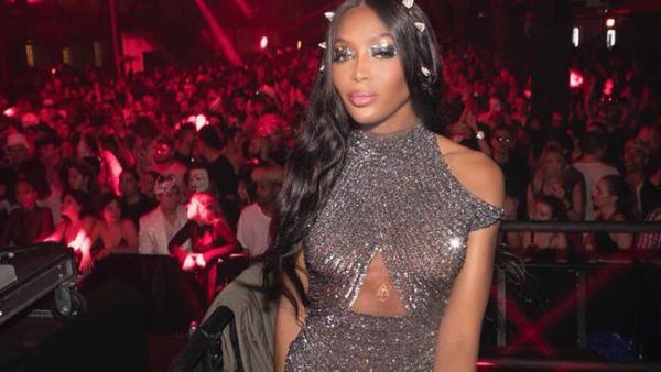  Naomi Campbell is Queen of the catwalk (Source: Naomi / Instagram ) 