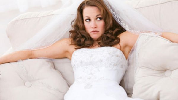 Saudi Courts have not had marriage contracts for the past 40 days, forcing matrons to delay signing contracts for couples! [paulinemillard]
