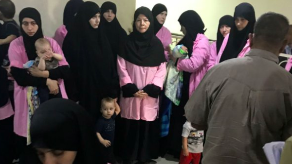 19 women were sentenced to life in prison by an Iraqi court on April 29, 2018 for "joining and supporting" ISIS. (AFP Photo/ Ammar Karim) 