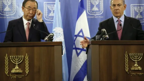 Israeli Prime Minister Benjamin Netanyahu (R) speaks next to UN Secretary General Ban Ki-moon. (AFP/File)