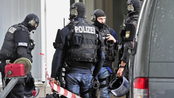 German special police forces. (AFP Photo/Lennart Preises)