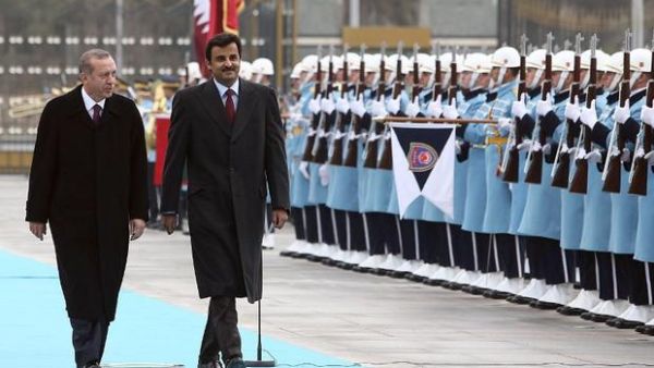 Qatari Crown Prince Sheikh Tamim bin Hamad bin Khalifa Al Thani and Turkish President Recep Tayyip Erdogan meet in Ankara in December 2014. (AFP/File)