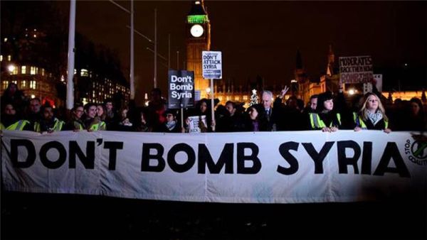 Protesters in London decry the bombings in Syria. (AFP/File)