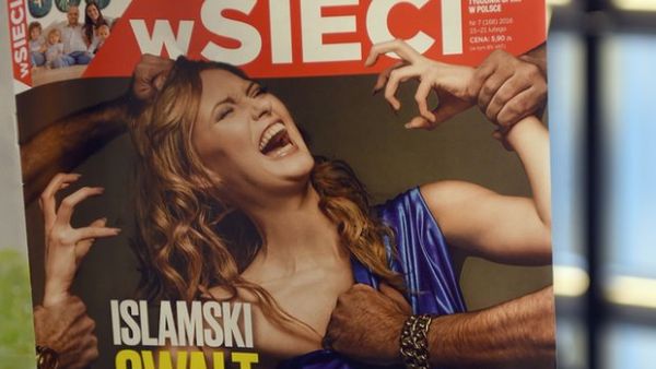Some Twitter users compared the image used in wSieci for an article referring to the Cologne sexual assaults, to Nazi propaganda. The words translate as "The Islamic rape of Europe". (AFP/Janek Skarzynski)