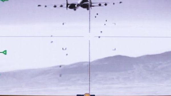 Russian warplanes use Iran base to bomb Daesh in Syria. (AFP/File)