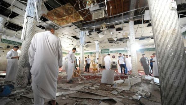 A suicide bomber detonated a vest of explosives during Friday prayers at Ali Ibn Abi Taleb mosque in Kudeih, Qatif province. (AFP/File)