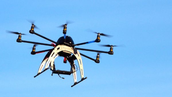 The drone intrusion comes not long after a similar interruption closed Dubai International Airport on September 28 when another drone wandered into the secure area over the facility. (AFP/Robert MacPherson)
