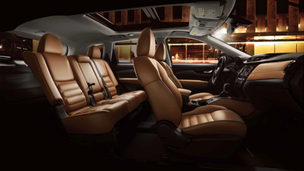 The new Nissan X-TRAIL continues to offer countless confidence-inspiring, innovative safety technologies. 