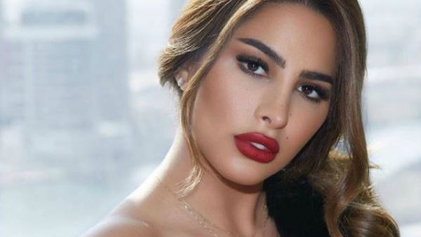 Al-Fahad shared a nationalistic video of a team of workers sticking a giant image of Kuwaiti Emir Sabah Al-Ahmad Al-Jaber Al-Sabah on to a skyscraper (Source: Fouz Al-Fahad - Instagram)