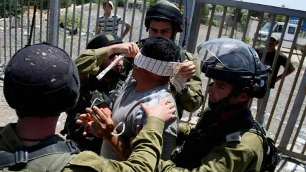 تعتقل إسرائيل في سجونها 6500 أسيراً فلسطينياً، بحسب إحصائيات رسمية فلسطينية
