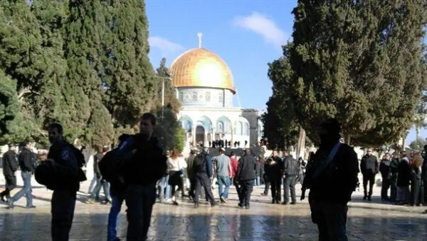 ساحات المسجد الأقصى في مدينة القدس المحتلة