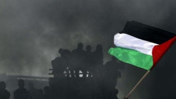 هدد وزير الخارجية الفلسطيني رياض المالكي، بكشف علني لأسماء الدول التي لا تقدم الدعم المالي للسلطة