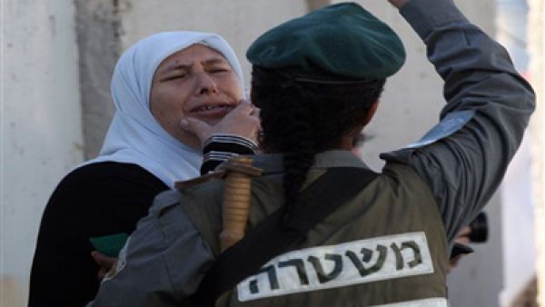 اسرائيليون ارتكبوا جرائم بحق فلسطينيين يتلقون دعما ماليا من حكومة الاحتلال
