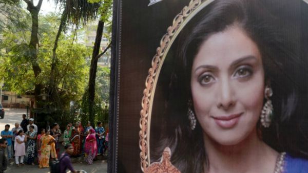 Hundreds gathered outside her Mumbai home hoping to catch a final glimpse of the star before she is cremated at a funeral service expected later Monday. (Source: PUNIT PARANJPE - AFP)